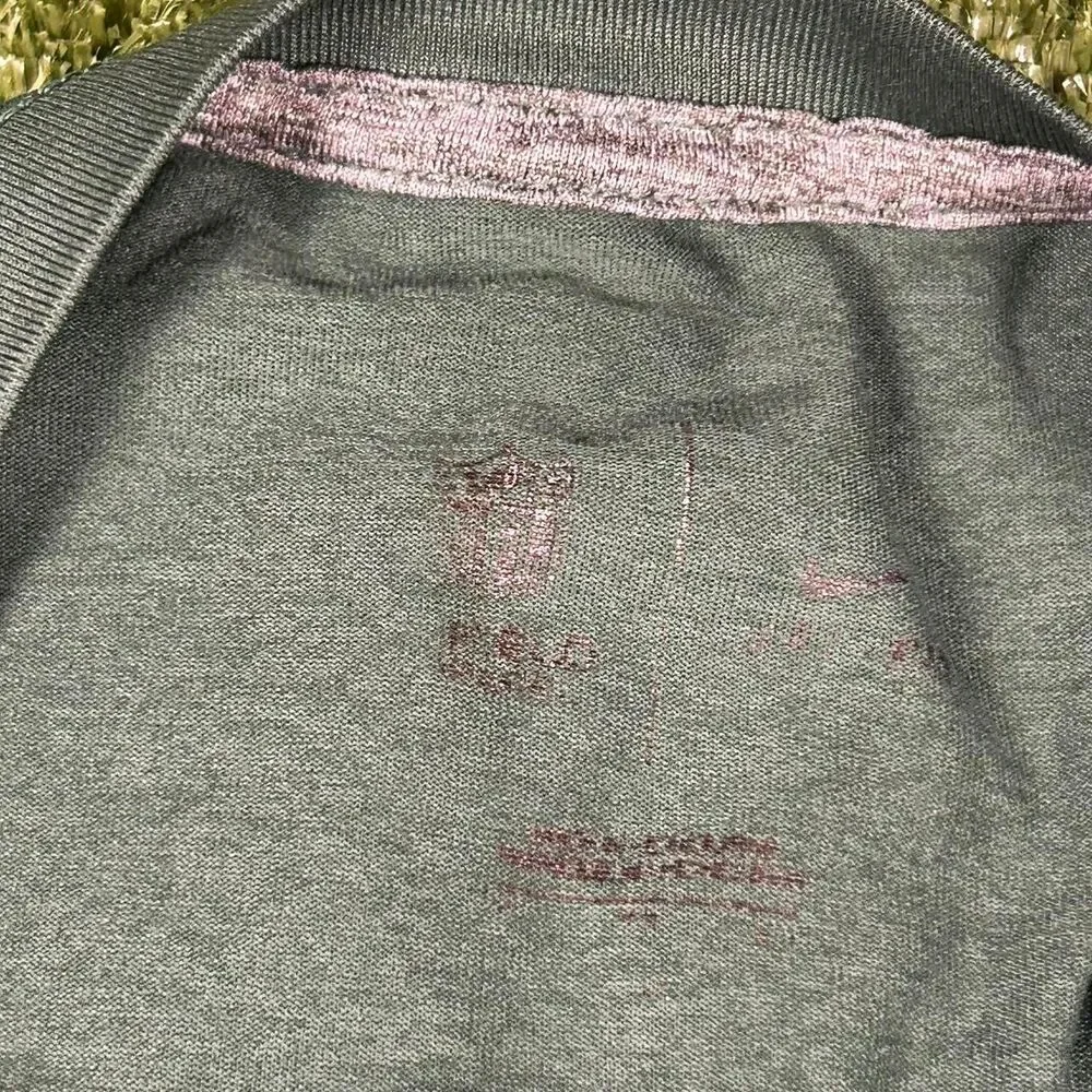 Nike Men's Green and Grey T-shirt